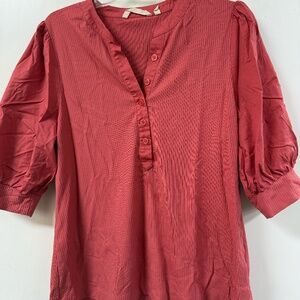 Soft Surrounding Top